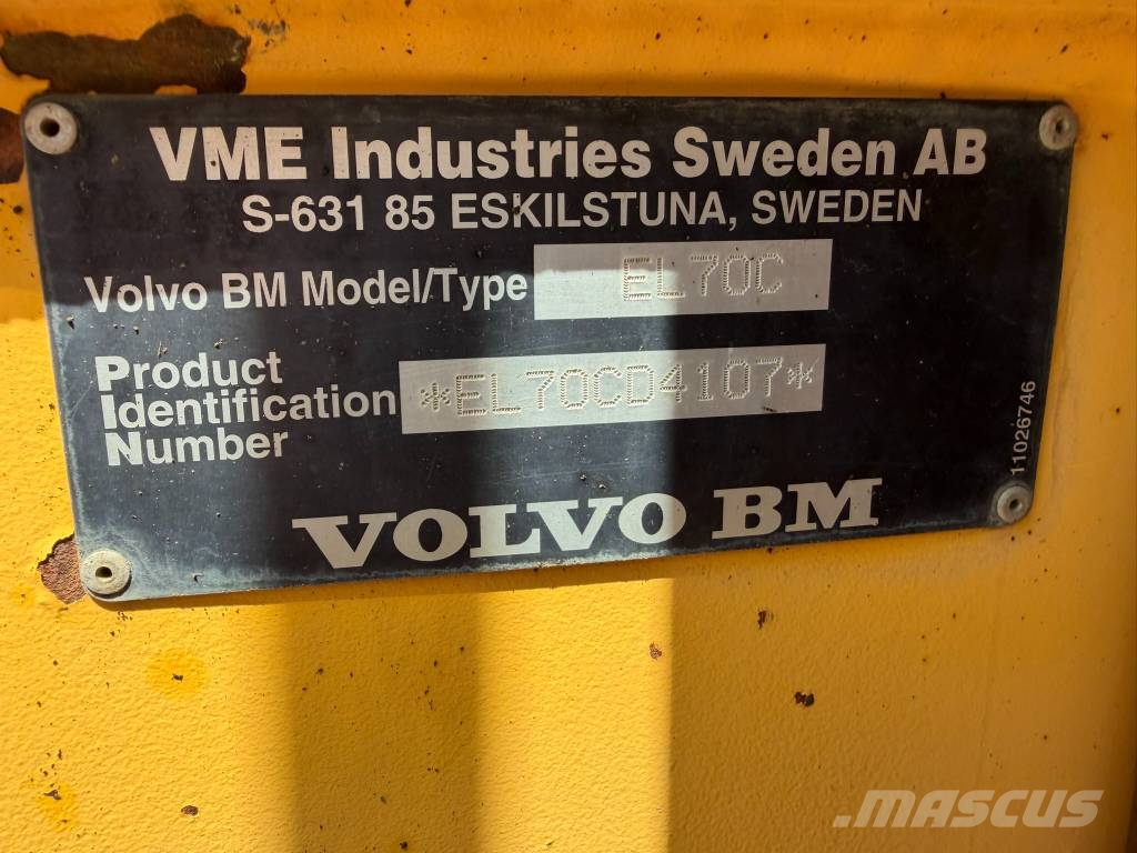 Volvo EL 70 C 反鏟裝載機