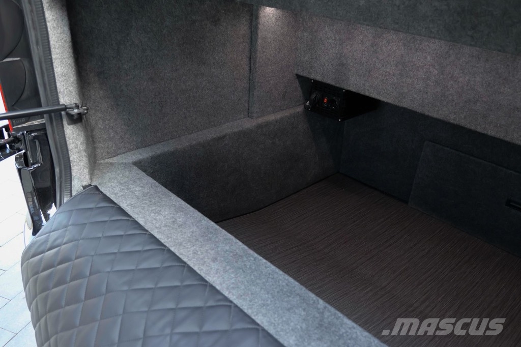 Mercedes-Benz Mercedes-Benz Sprinter 519CDI - Luxury minibus Autobuses tipo pullman