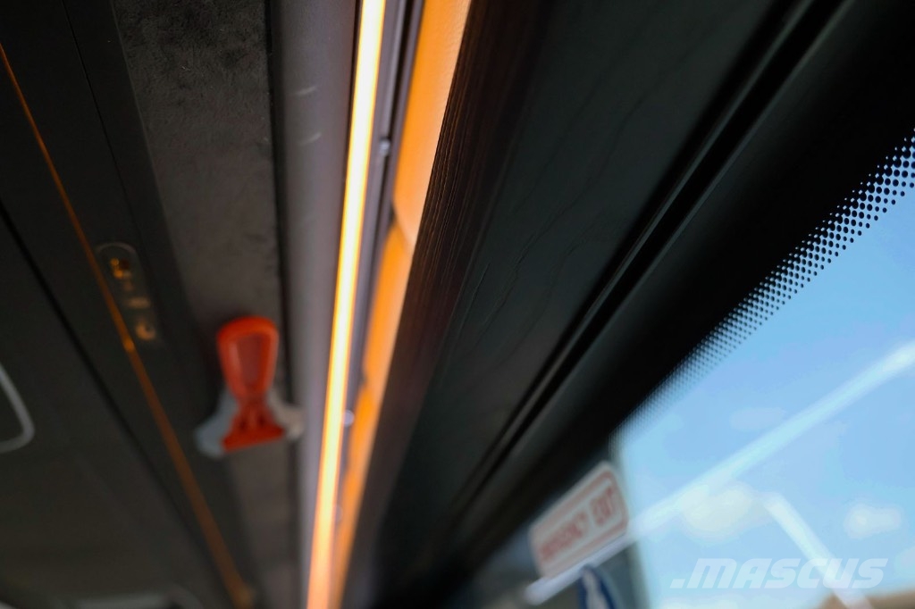 Mercedes-Benz Mercedes-Benz Sprinter 519CDI - Luxury minibus Autobuses tipo pullman