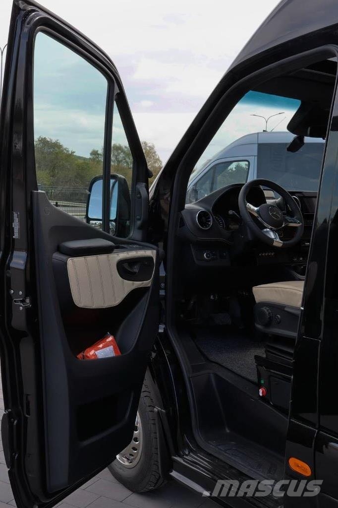 Mercedes-Benz Mercedes-Benz Sprinter 519CDI - Luxury minibus Autobuses tipo pullman