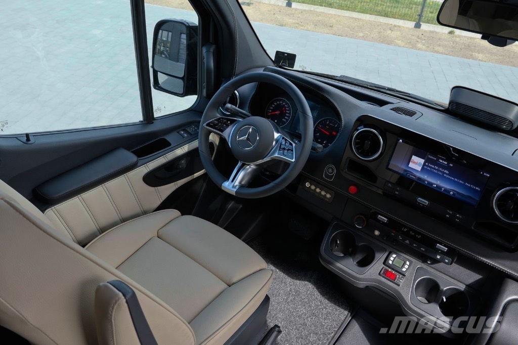 Mercedes-Benz Mercedes-Benz Sprinter 519CDI - Luxury minibus Autobuses tipo pullman