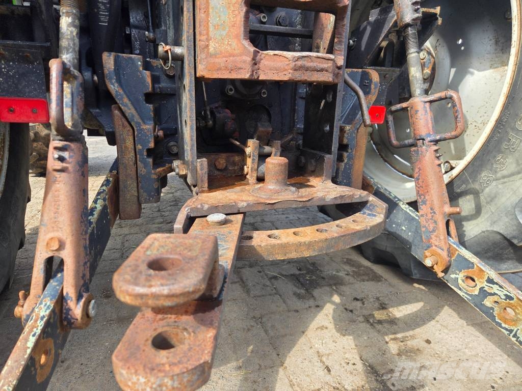 Deutz-Fahr DX 4.50 Traktori