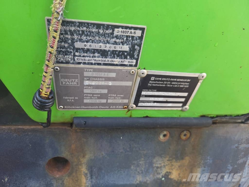 Deutz-Fahr DX 4.50 Traktori
