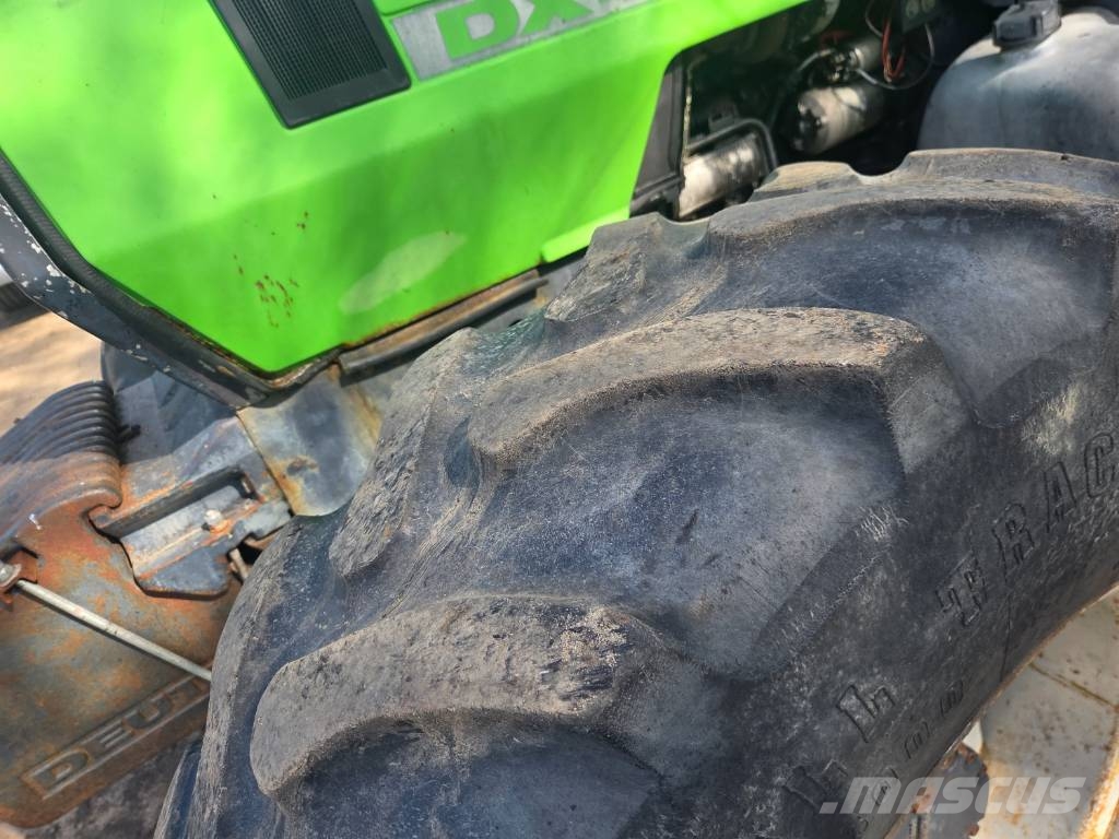 Deutz-Fahr DX 4.50 Traktori