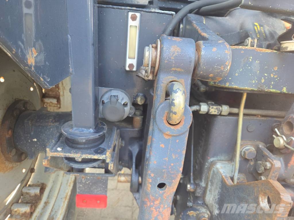 Deutz-Fahr DX 4.50 Traktori