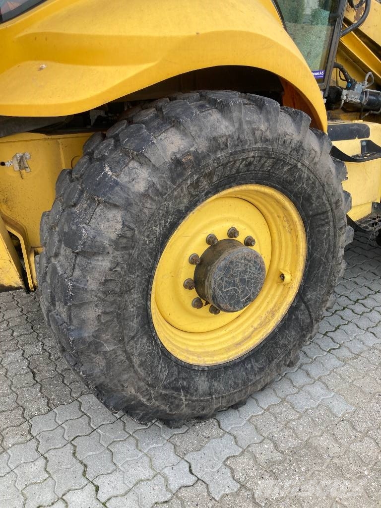 New Holland B 115 C Ekskavaatorlaadurid