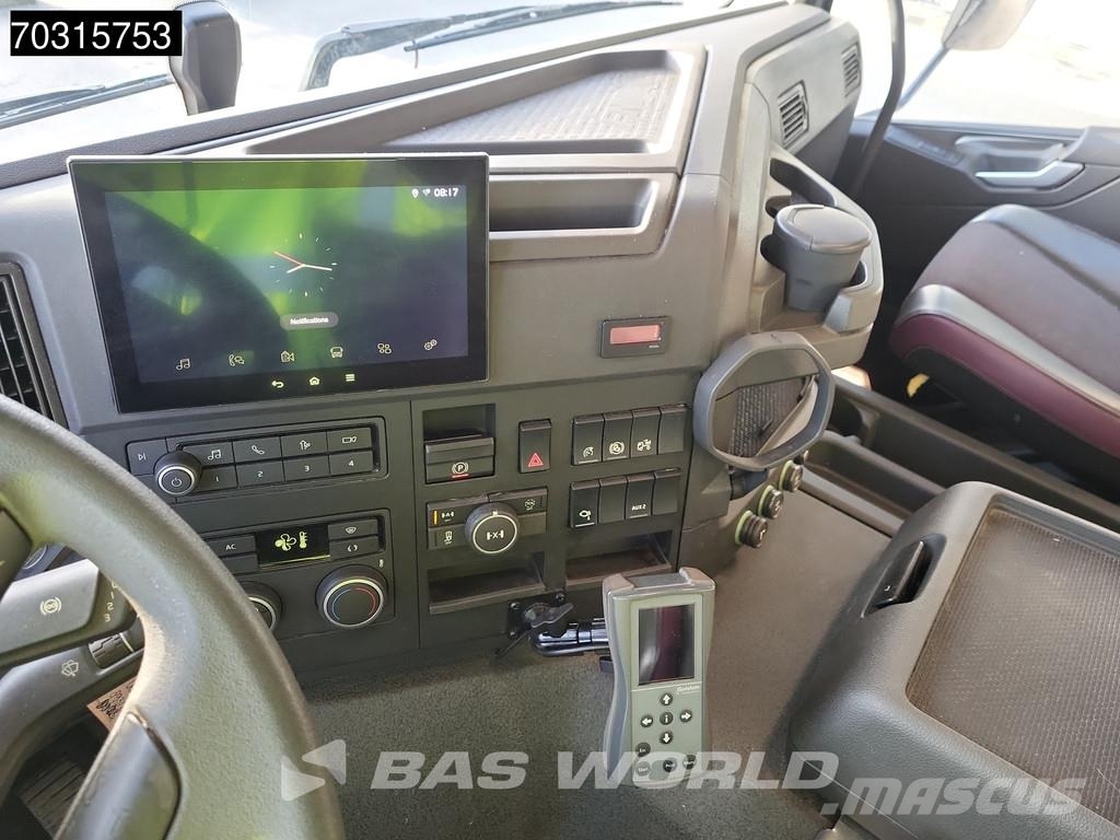 Volvo FMX 500 FMX 8X4 27m3 AJK Pusher 45Tons Payload Min Otros camiones
