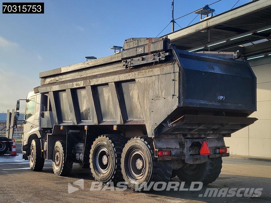 Volvo FMX 500 FMX 8X4 27m3 AJK Pusher 45Tons Payload Min Otros camiones