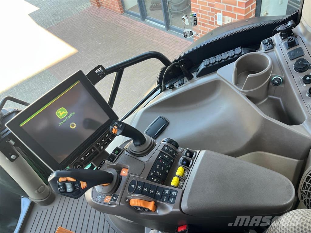John Deere 6R250 Трактора