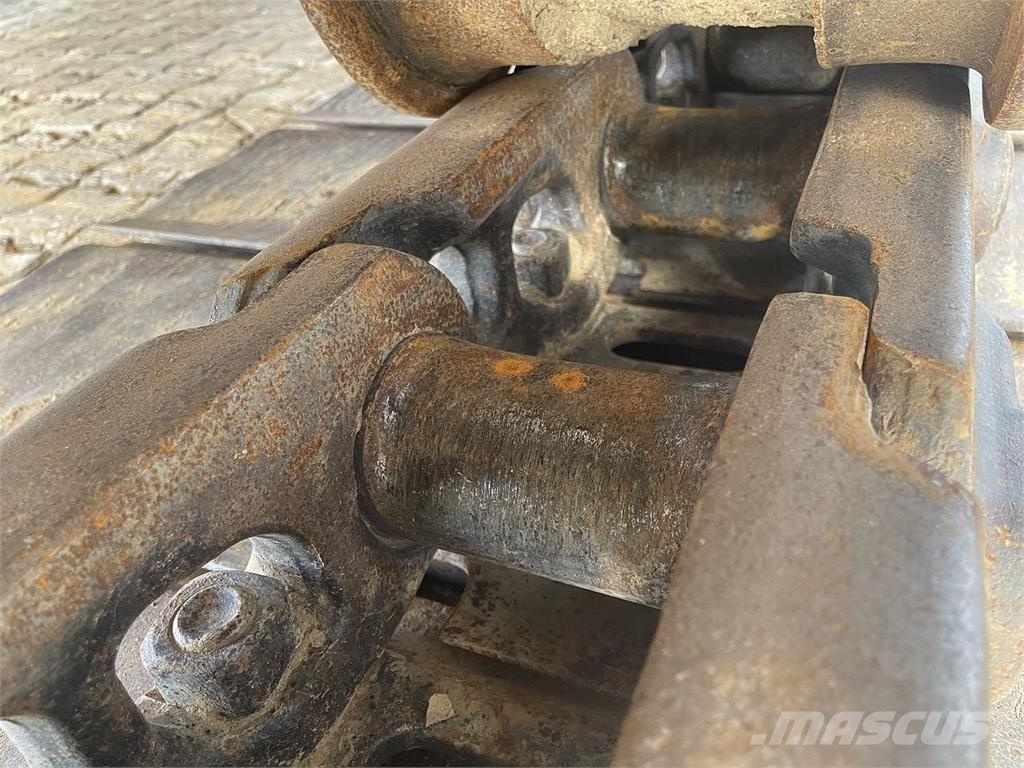 Komatsu PC290LC-11EO حفارات زحافة
