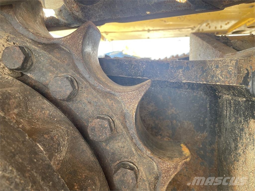 Komatsu PC290LC-11EO حفارات زحافة