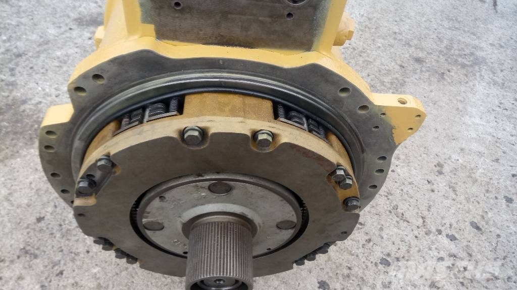 CAT 988 Μετάδοση κίνησης