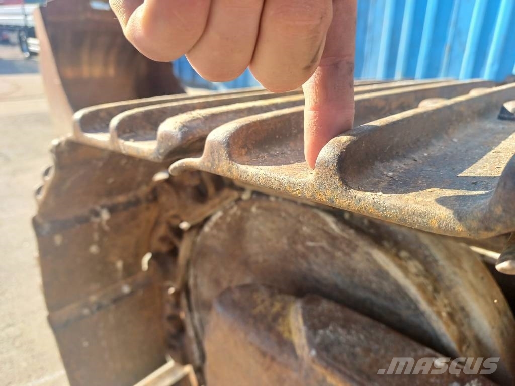 Komatsu PC 210-5 Escavadeiras de esteiras