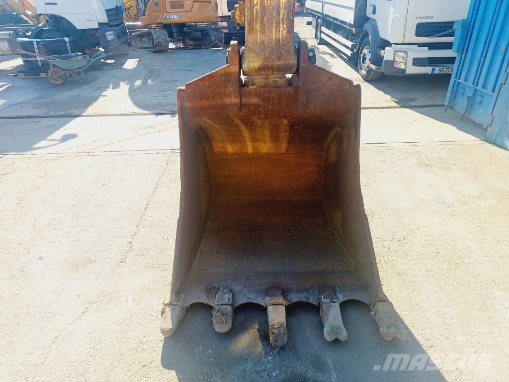 Komatsu PC 210-5 Escavadeiras de esteiras