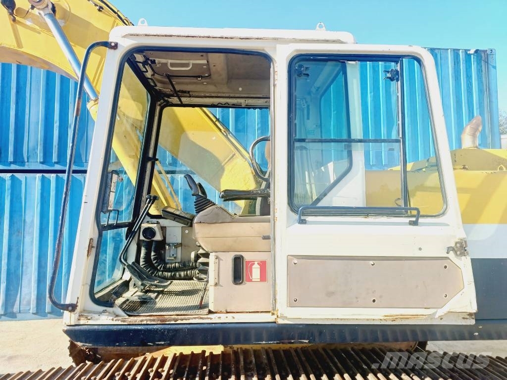 Komatsu PC 210-5 Escavadeiras de esteiras