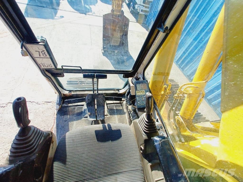 Komatsu PC 210-5 Escavadeiras de esteiras