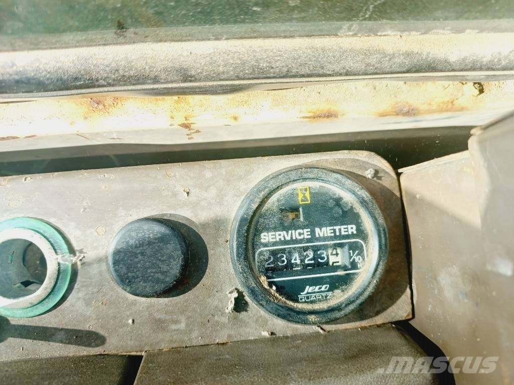 Komatsu PC 210-5 Escavadeiras de esteiras