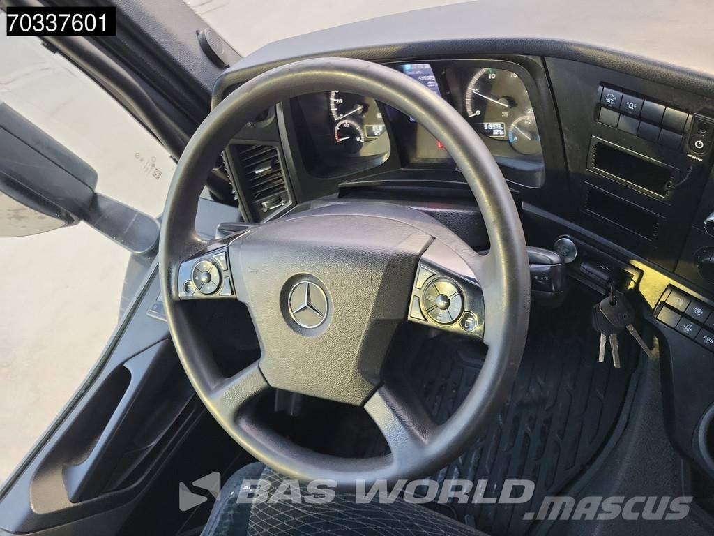 Mercedes-Benz Arocs 1845 4X4 ClassicSpace 4x4 Hydro Big Axle PTO Vlačilci