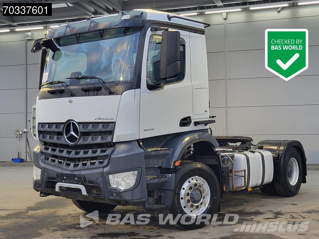 Mercedes-Benz Arocs 1845 4X4 ClassicSpace 4x4 Hydro Big Axle PTO Vlačilci