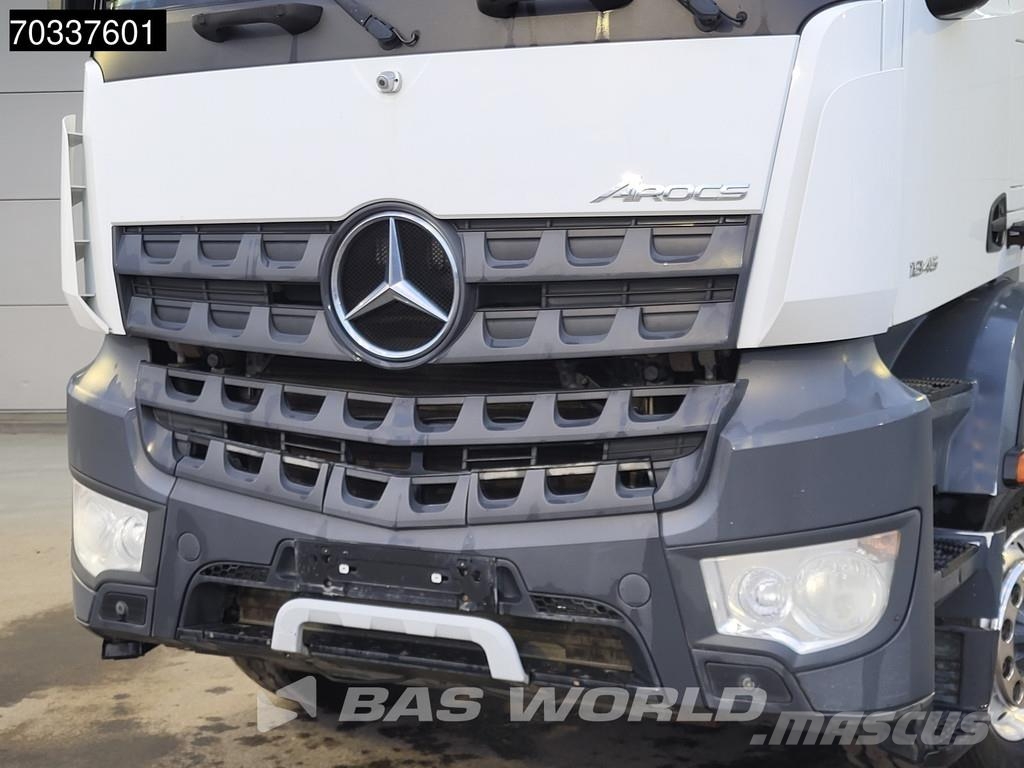 Mercedes-Benz Arocs 1845 4X4 ClassicSpace 4x4 Hydro Big Axle PTO Vlačilci