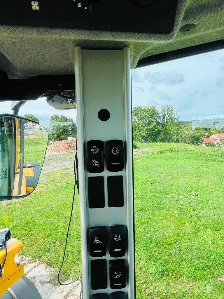 Volvo L 120 H Incarcator pe pneuri