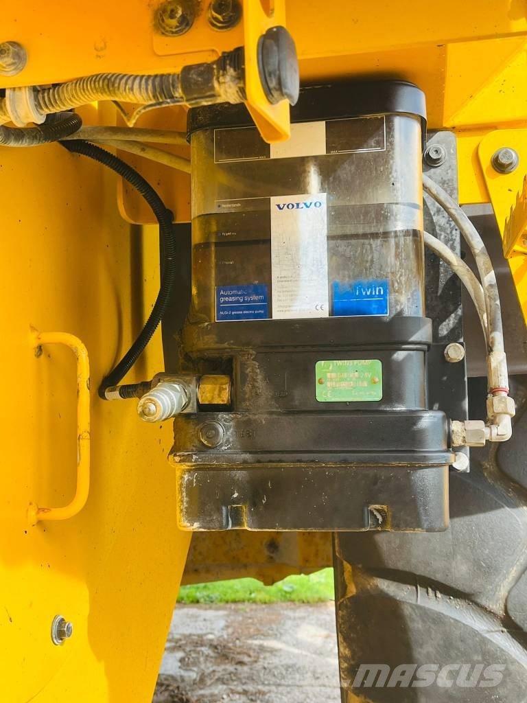 Volvo L 120 H Incarcator pe pneuri