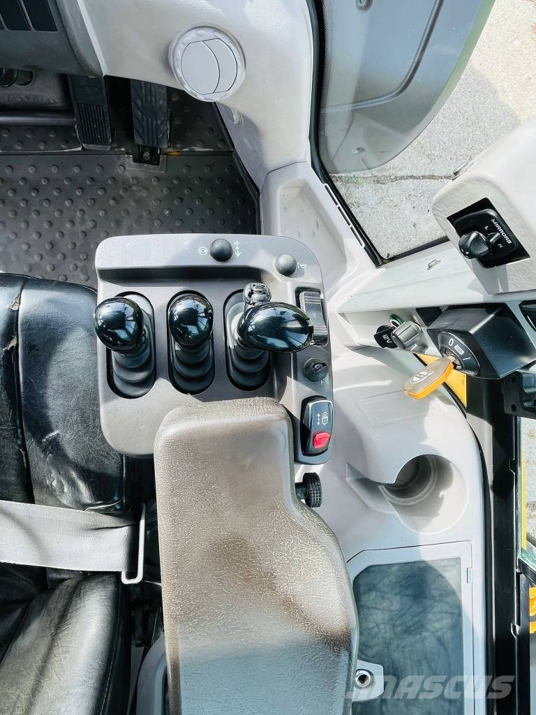 Volvo L 120 H Incarcator pe pneuri