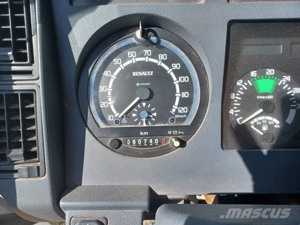 Renault Midliner 车载式高空作业车
