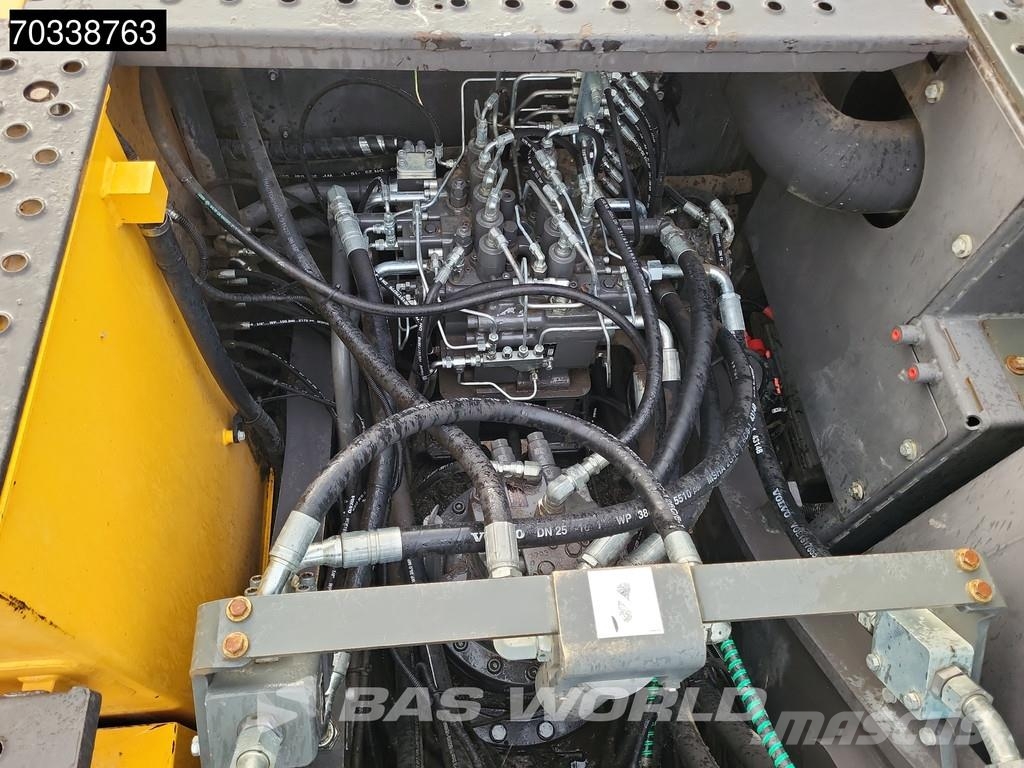 Volvo EC250 E L Excavadoras de cadenas