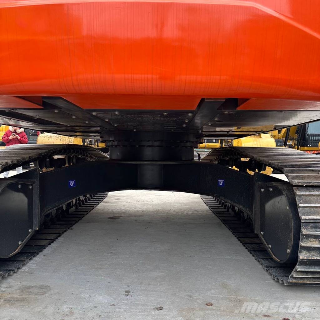 Doosan DX225LC-9C Excavatoare pe șenile
