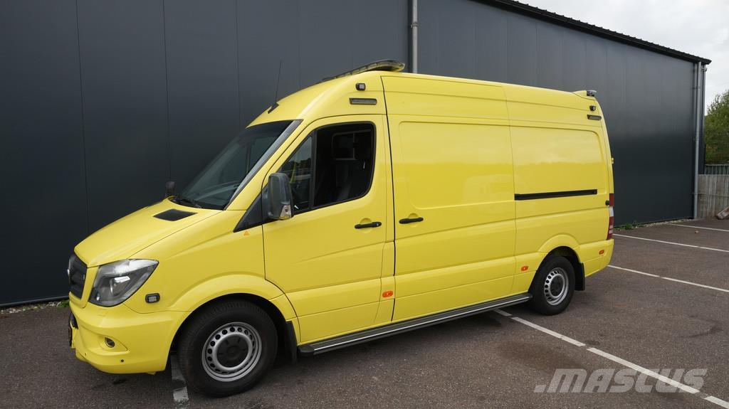 Mercedes-Benz 319CDI Sprinter ambulance Машины скорой помощи