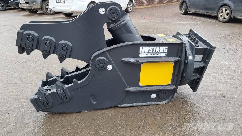 Mustang RH10 X New Crushers