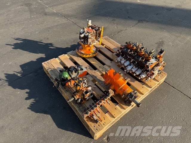 Komatsu PC 240 LC-6 USED HYDRAULIC PARTS COMPLET Hidráulicos