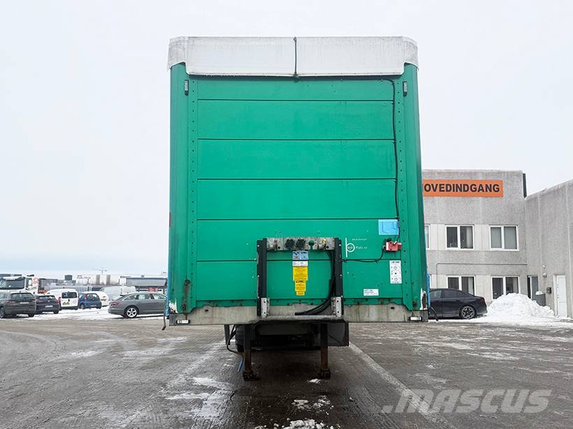 BP TRAILER 3 axle Curtainsider / Planenauflieger Curtainsiderauflieger
