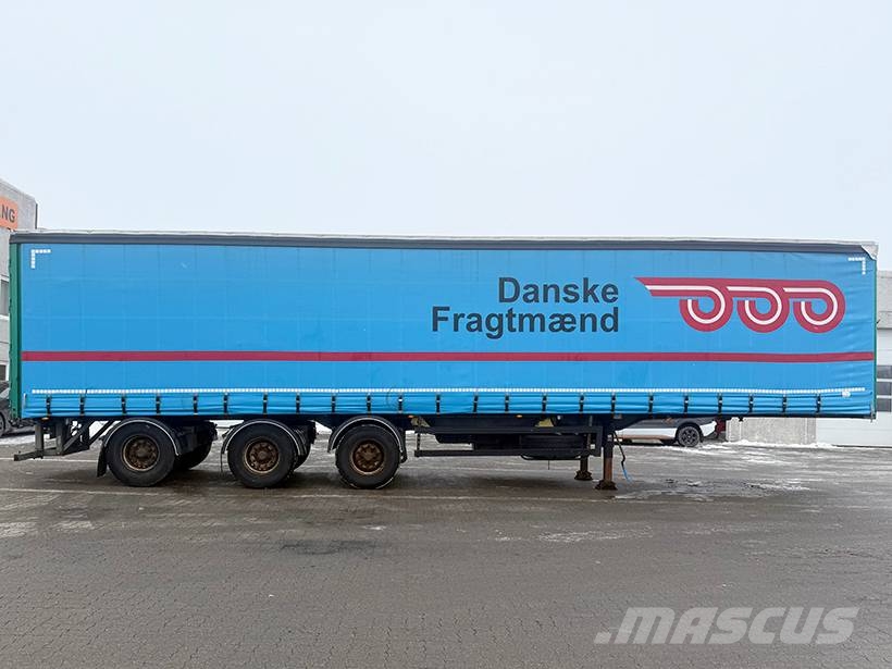 BP TRAILER 3 axle Curtainsider / Planenauflieger Curtainsiderauflieger