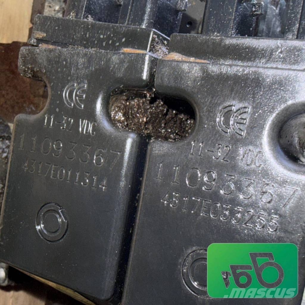 Valtra S292 Hydraulics Manifold Valve Hydraulic Block4291637M2 Детали гидравлической системы