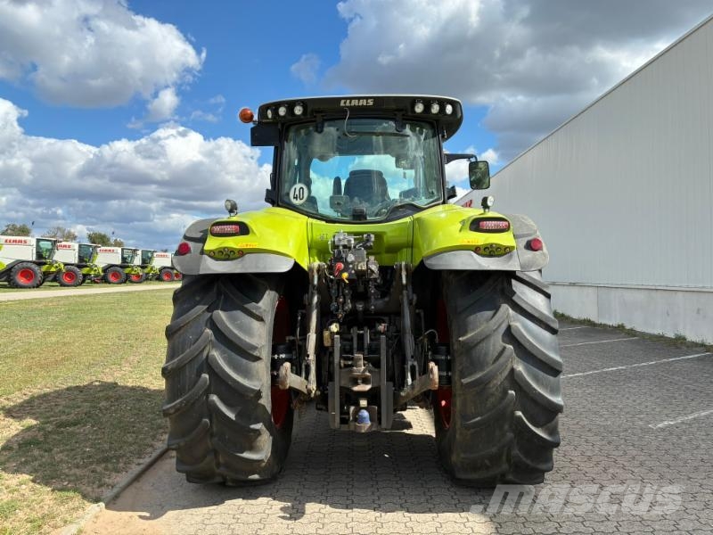 CLAAS AXION 830 HEXASHIFT CEBIS Tractoren