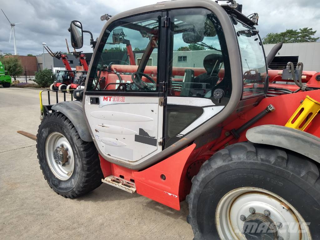 Manitou MT 932 (020) Telescopic handlers