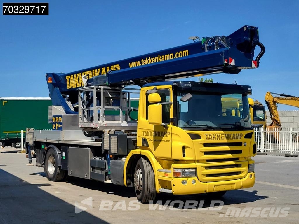 Scania P280 P 4X2 45 meter Wumag-Palfinger WT450 Hubarbei Kranen voor alle terreinen