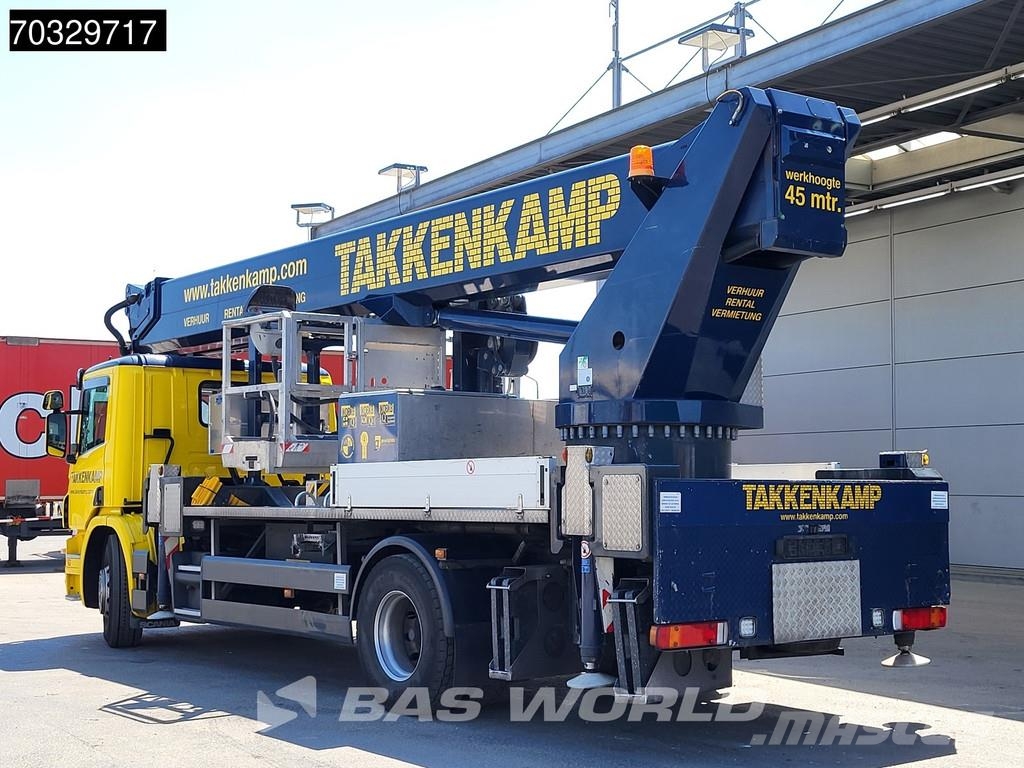 Scania P280 P 4X2 45 meter Wumag-Palfinger WT450 Hubarbei Kranen voor alle terreinen