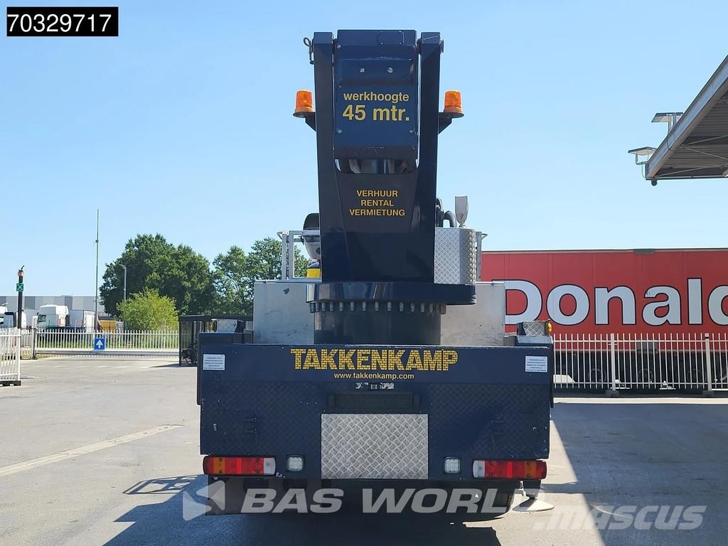 Scania P280 P 4X2 45 meter Wumag-Palfinger WT450 Hubarbei Kranen voor alle terreinen