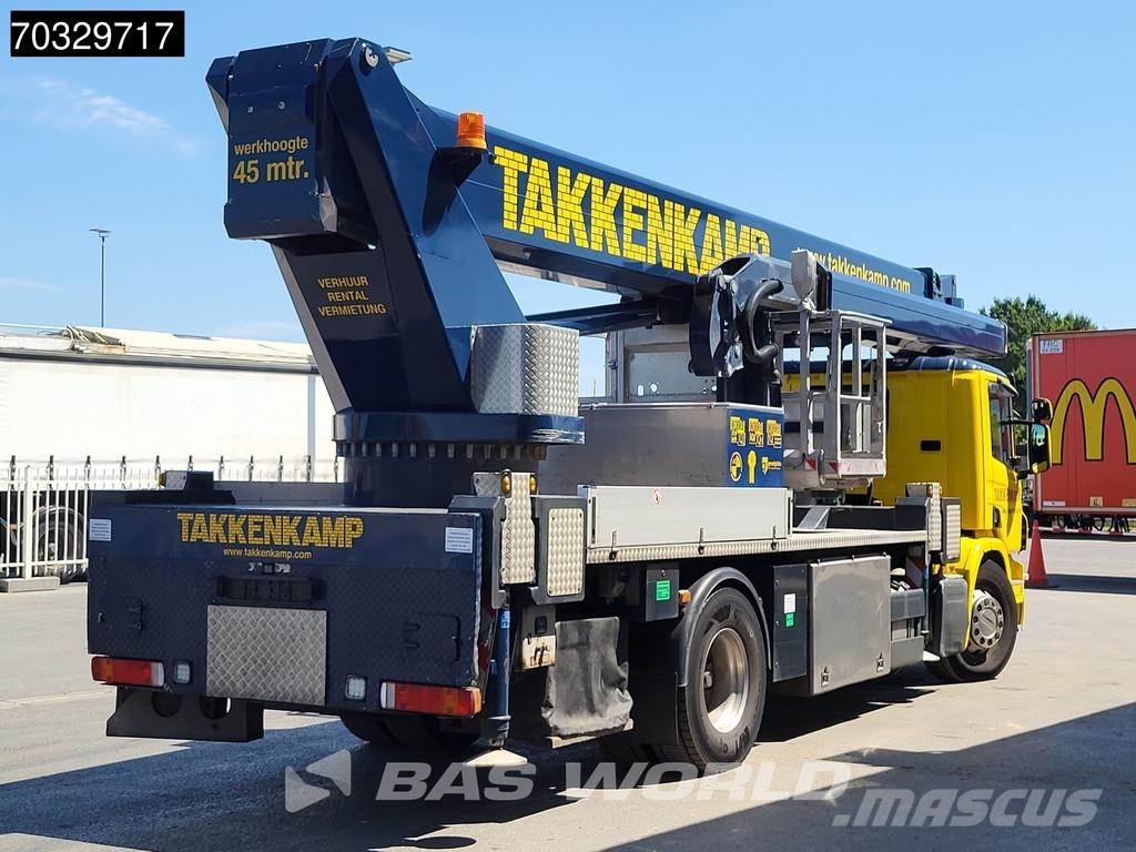 Scania P280 P 4X2 45 meter Wumag-Palfinger WT450 Hubarbei Kranen voor alle terreinen