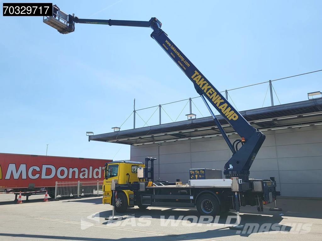 Scania P280 P 4X2 45 meter Wumag-Palfinger WT450 Hubarbei Kranen voor alle terreinen