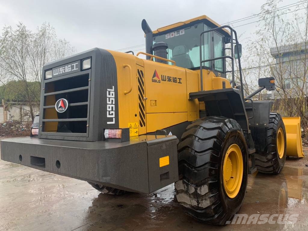 SDLG LG956L Pale gommate