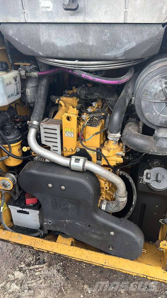 CAT 259 D3 스키드로더