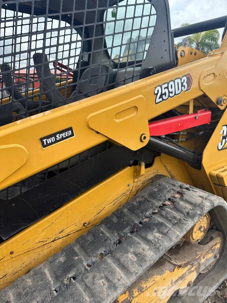 CAT 259 D3 스키드로더
