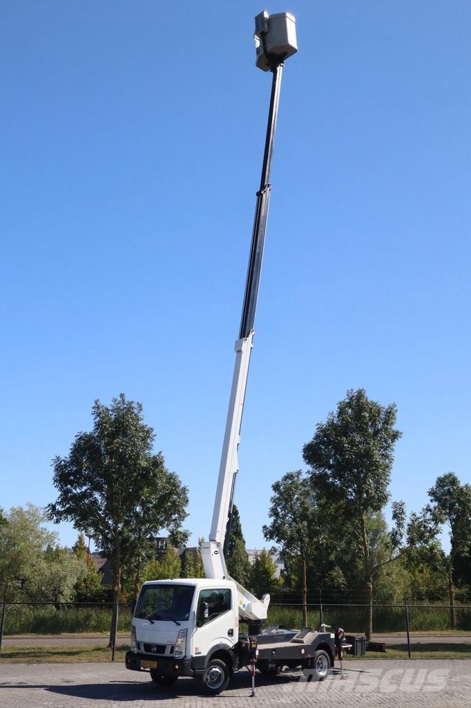 Nissan NT 400 | 20 METER | P200 TXE | 3.5 TON Nostolava-autot