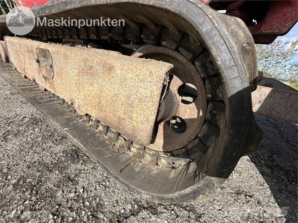 Takuchi TB016 Kāpurķēžu ekskavatori