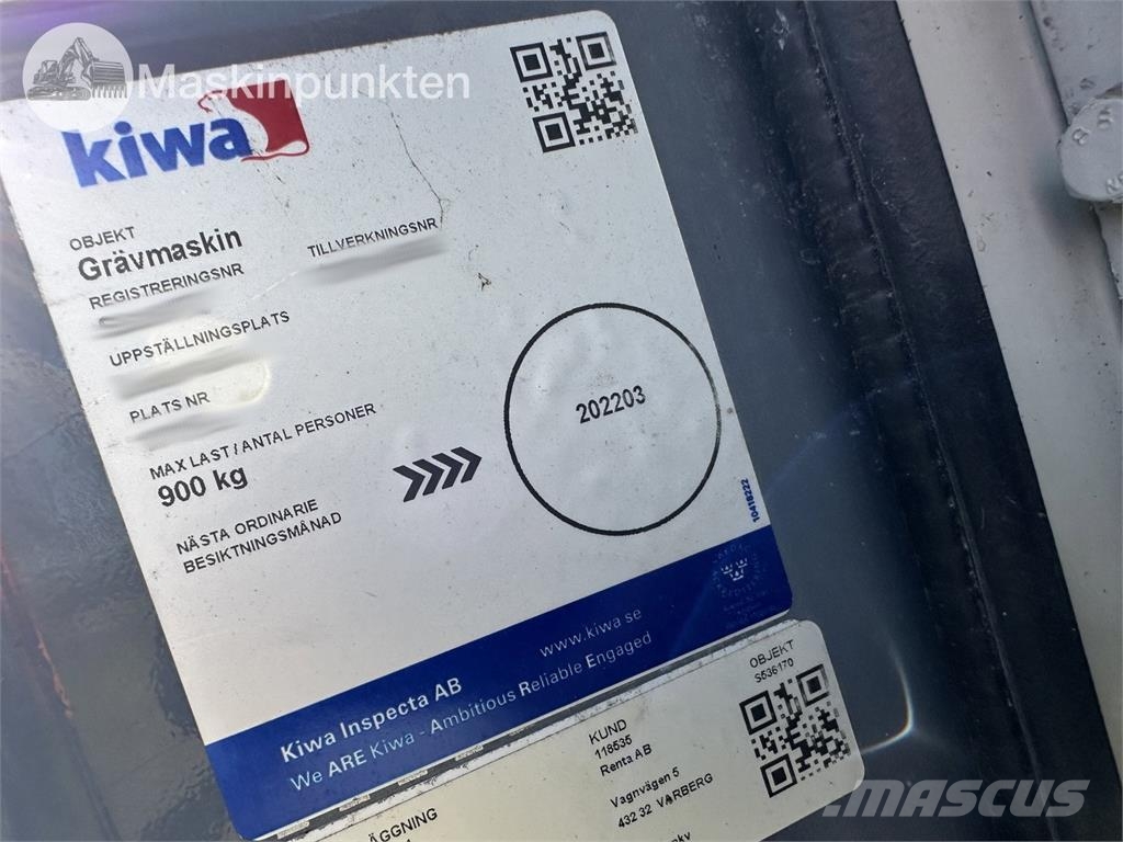 Takuchi TB016 Kāpurķēžu ekskavatori