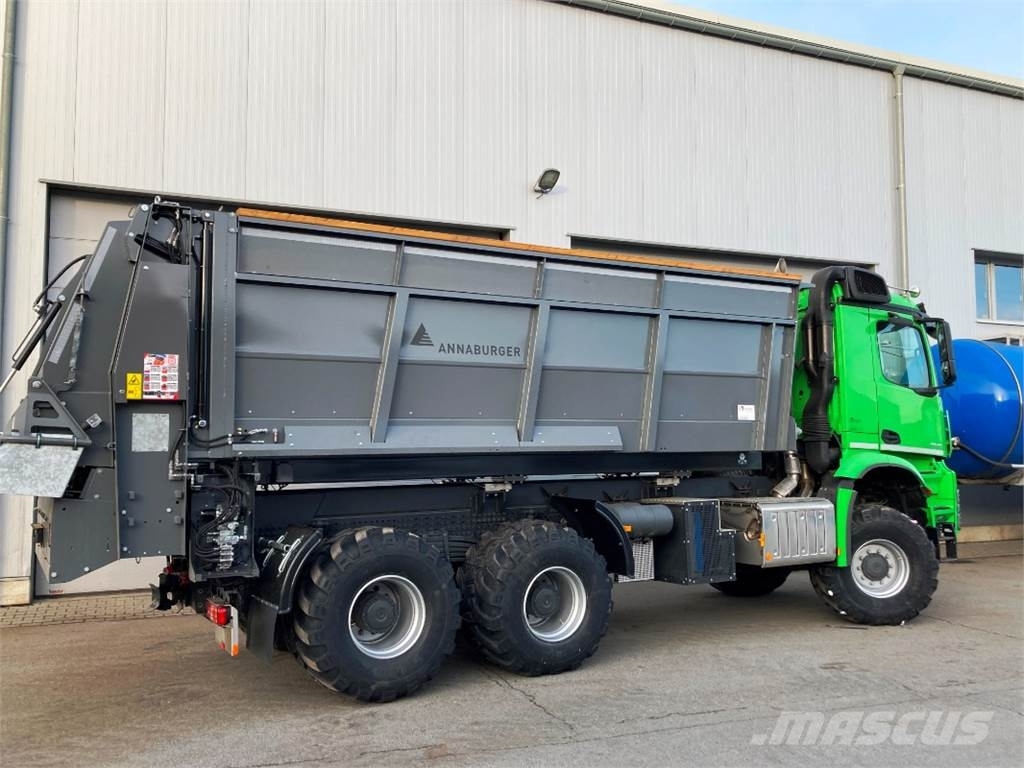 Annaburger MB AROCS 3345 mit Annaburger AW 18.04 Mestverspreider